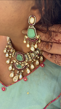Kundan Choker Set with matching tikka & earrings