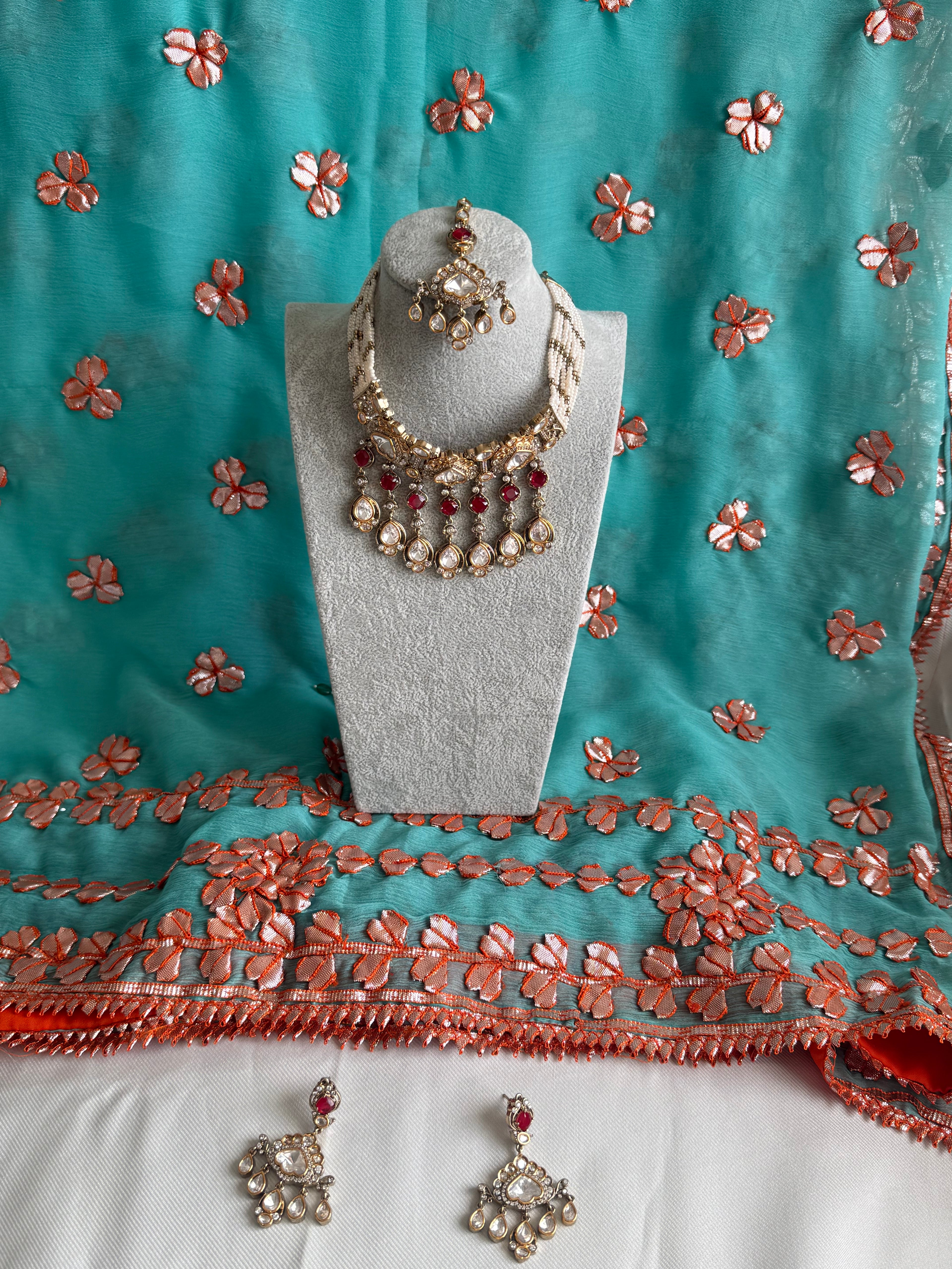 Choker Set W/ Matching Tikka & Earrings