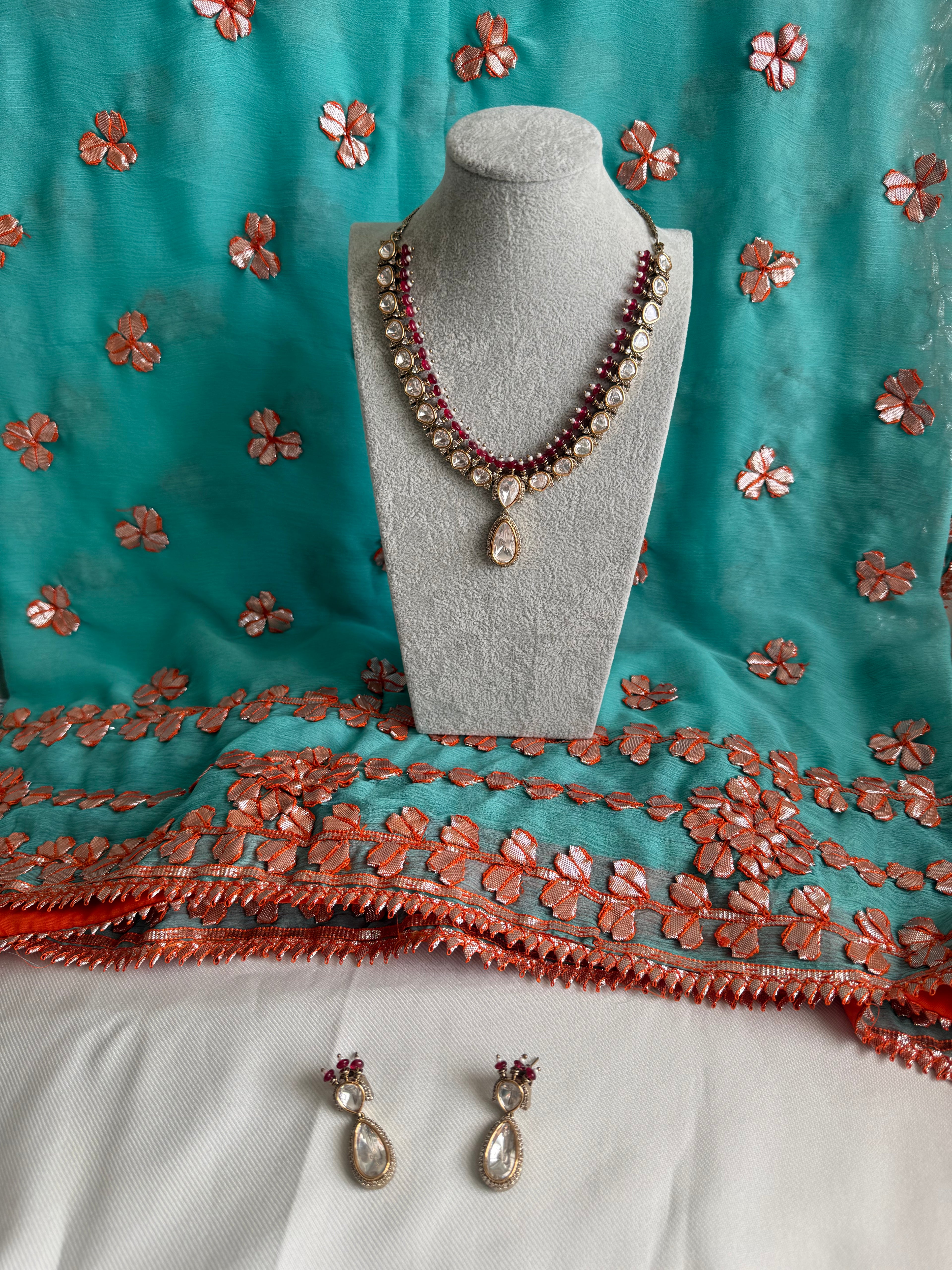 Kundan Necklace w/Earrings