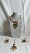 Emerald Green Necklace w/ Mang Tikka & Earrings