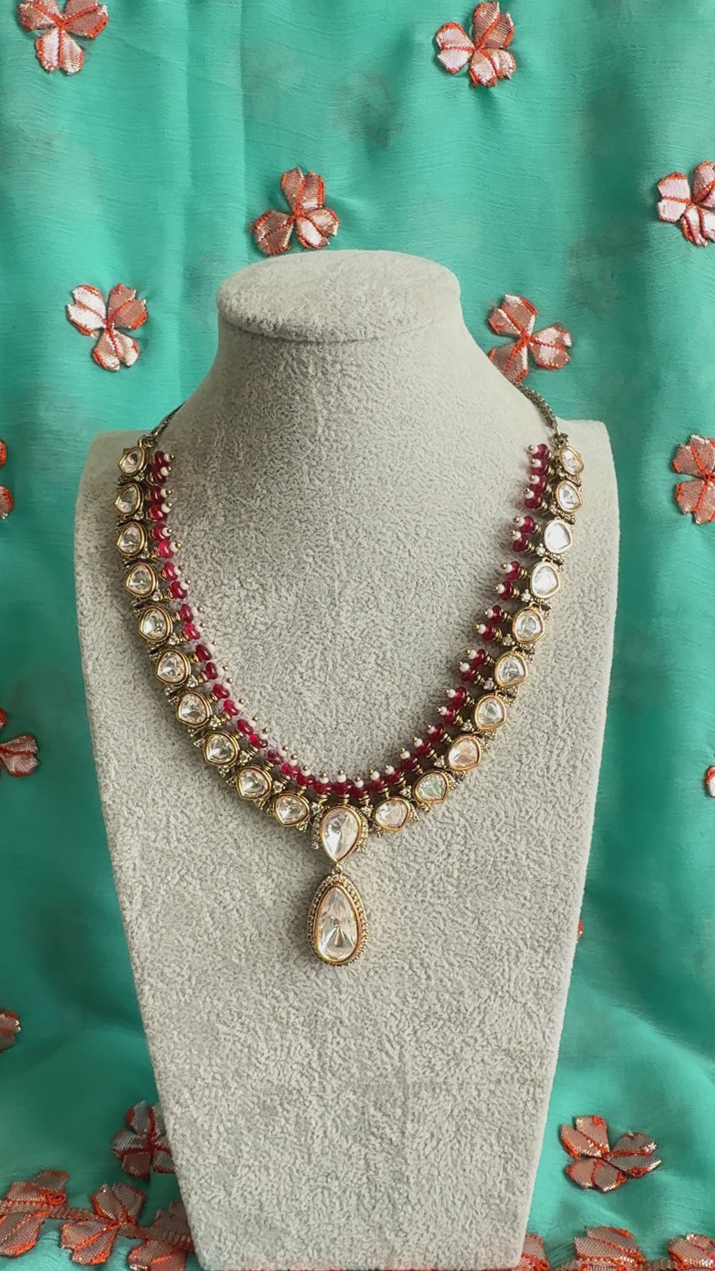 Kundan Necklace w/Earrings